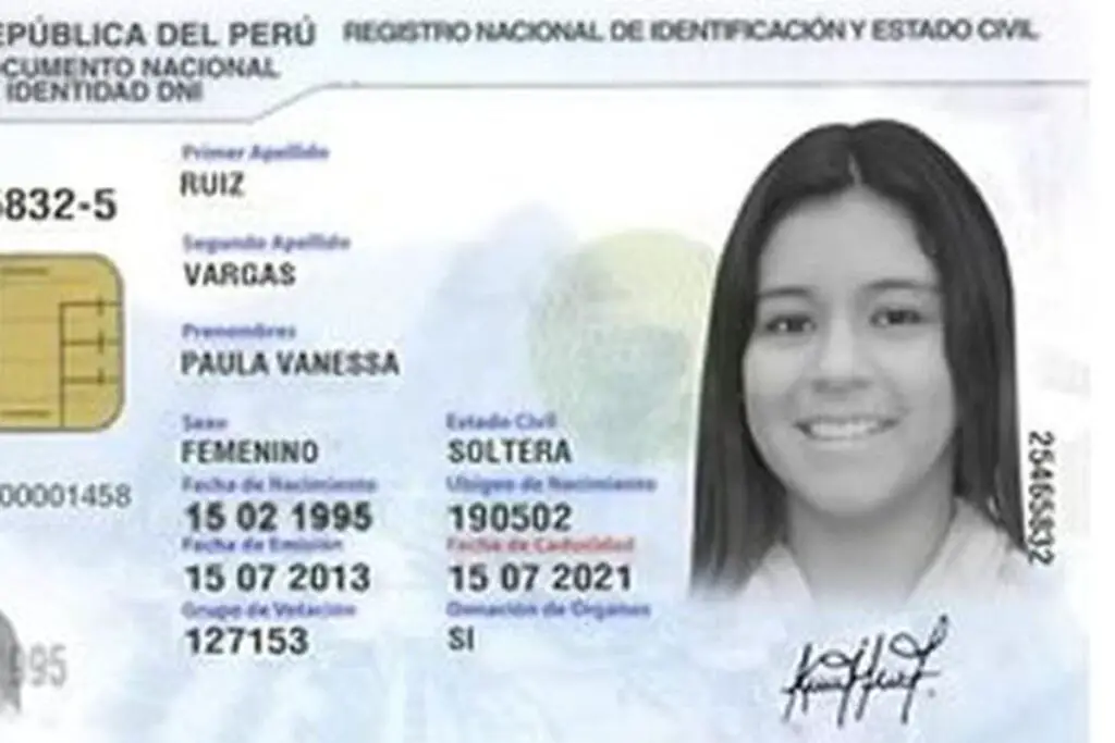 Documento de identidad en Perú